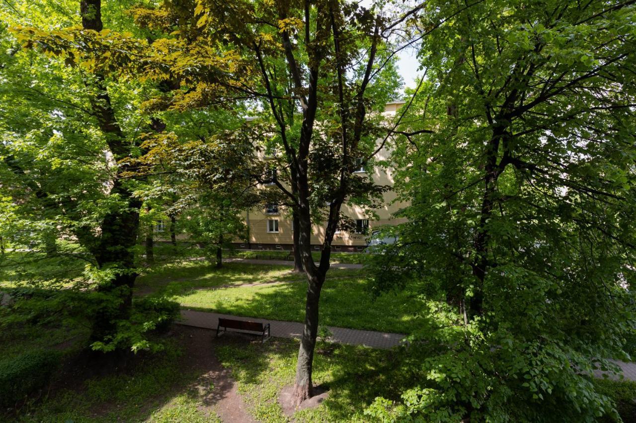 Bright Apartment Wola Near Metro Station By Noclegi Renters Warsaw Exterior photo